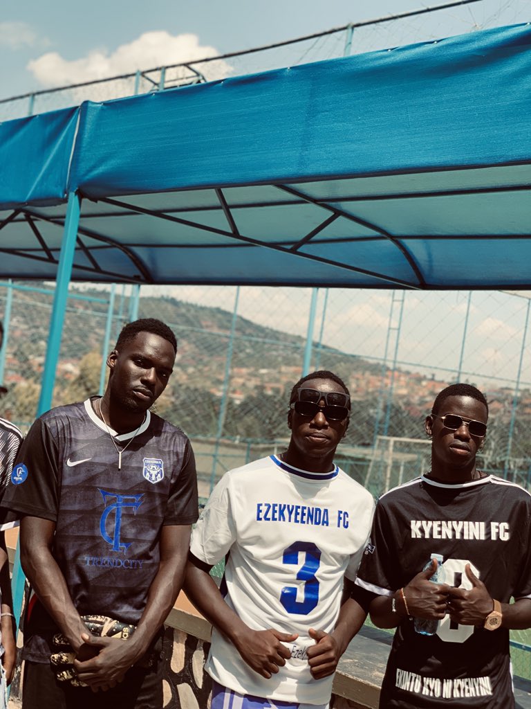 Kyenyinifc's tweet image. A low budget lamine Yamal ready for transfer 😶‍🌫️