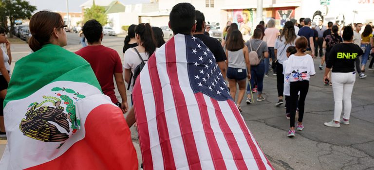 🇲🇽🤝🇺🇸 ¿Cómo afrontar los desafíos de la relación México–Estados Unidos?

🔗 Lee la nota completa en la #Gaceta Políticas: gaceta.politicas.unam.mx/index.php/como…

#RelacionesInternacionales #FCPyS #UNAM #GacetaFCPyS #DerechoATuFacultad