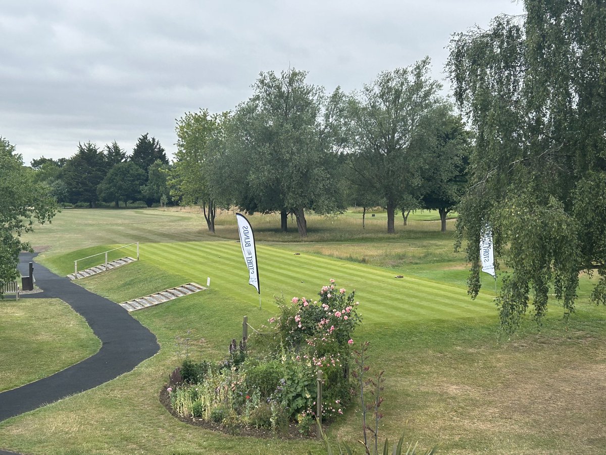 Last set up before the <a href="/PGA_East/">PGAEast</a> kicks off tomorrow. Course in a good place and we had a whole 1mm of rain this morning 😱 great work from the team as ever, couldn’t do any of it without them 👊