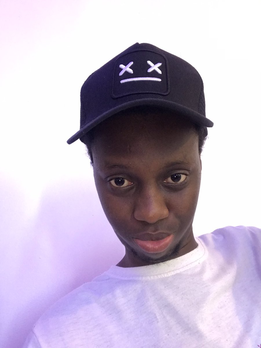 2xdremz's tweet photo. I just got 13 followers on twitch 
Please following me up chat🙏🏻🥹 (Twitch account: 2xdremz). https://t.co/7w7AHSEonA
