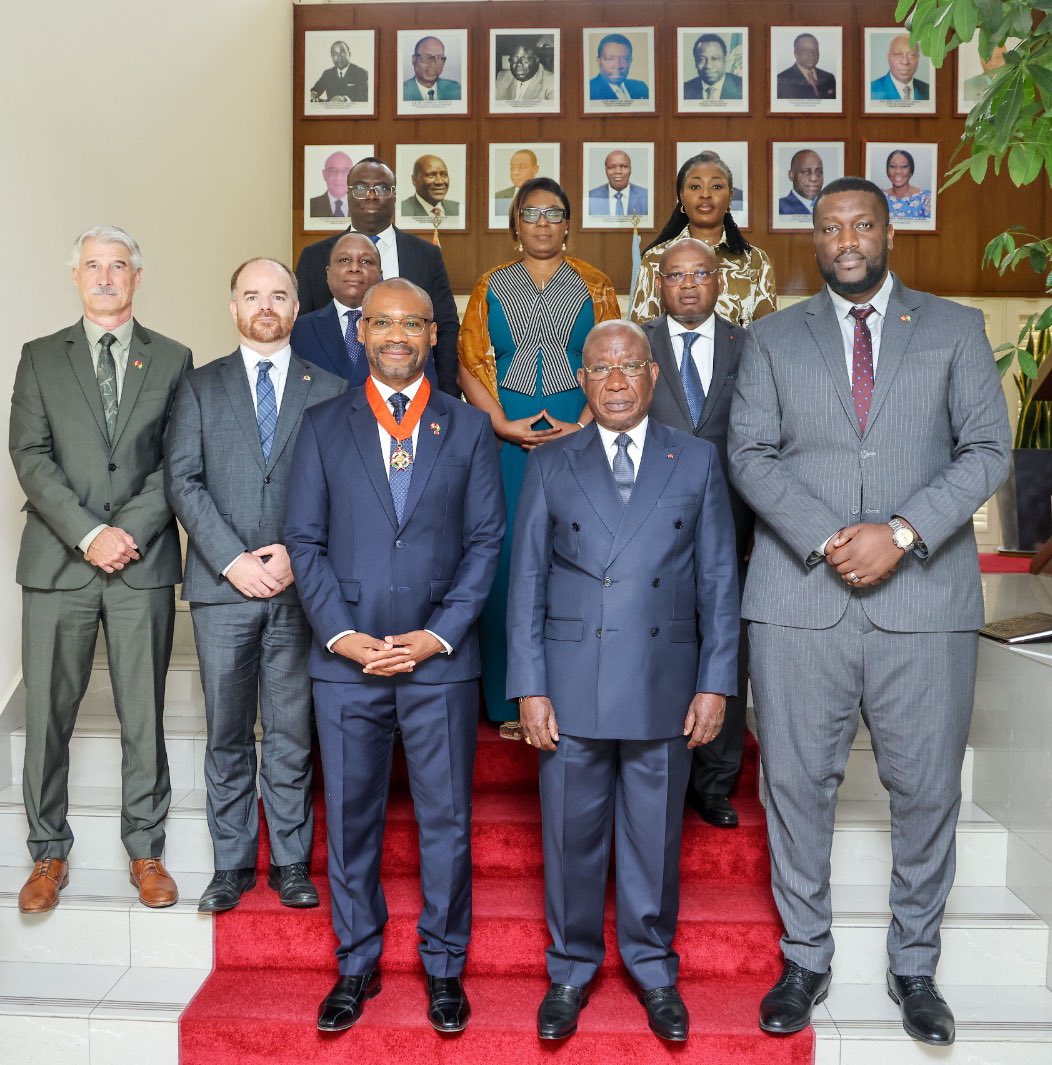 Anderson Blanc (@andersonblanc2) on Twitter photo Mes plus sincères remerciements pour une étroite collaboration & une relation bilatérale renforcée à tous les niveaux
<a href="/CI_Diplomatie/">Ministère des - Affaires Etrangères - RCI 🇨🇮</a> #Cooperation🇨🇦🇨🇮 #Akwaba
My sincere thanks for the close collaboration & strengthened bilateral relationship at all levels
facebook.com/share/p/1BhkBr… Mes plus sincères remerciements pour une étroite collaboration & une relation bilatérale renforcée à tous les niveaux
<a href="/CI_Diplomatie/">Ministère des - Affaires Etrangères - RCI 🇨🇮</a> #Cooperation🇨🇦🇨🇮 #Akwaba
My sincere thanks for the close collaboration & strengthened bilateral relationship at all levels
facebook.com/share/p/1BhkBr…