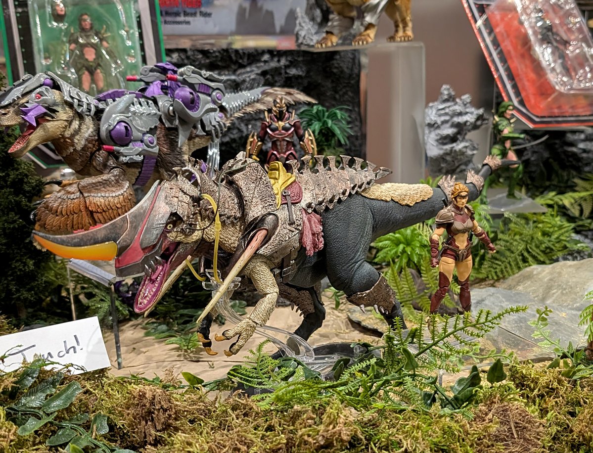 Beast_SculptKit's tweet image. We had a amazing time this past weekend at @JoefestToyComic toy show in Augusta, GA- our best show two years running! Thank you all who came out to visit with us! For the full set of photos, go to: facebook.com/BeastSculptKit…