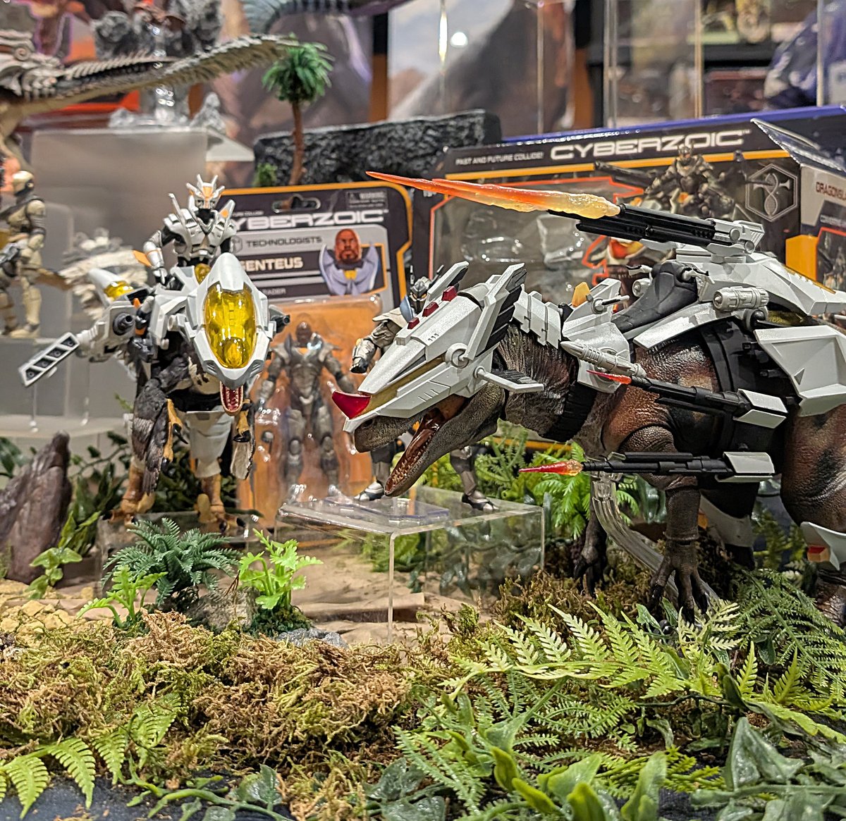 Beast_SculptKit's tweet image. We had a amazing time this past weekend at @JoefestToyComic toy show in Augusta, GA- our best show two years running! Thank you all who came out to visit with us! For the full set of photos, go to: facebook.com/BeastSculptKit…