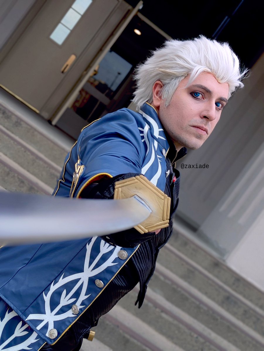 Zaxiade_'s tweet photo. Incoming Vergil spam of my cosplay the next few days. For solo shots @arorea helped me take!
#vergil #undiscoveredrealmcon #dmc #devilmaycry #anime #netflix #cosplay #costume https://t.co/ErrVdrV2nh