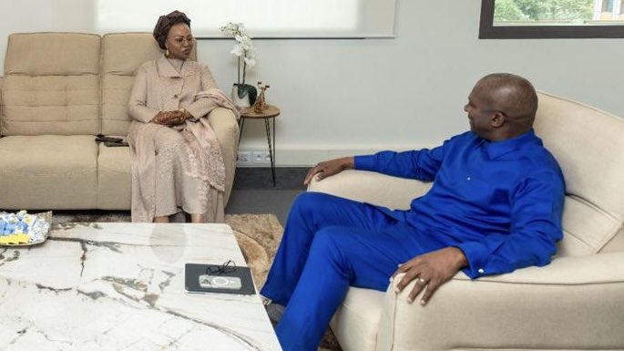 Nasseneba_Toure's tweet photo. Le Rotary est un acteur engagé au service de l’humain.
Merci à M. OUATTARA pour cet échange constructif !
Nous partageons une même vision : celle d’une société plus juste, inclusive et solidaire.
#MFFE #FamilleCIV #Rotary #CôteDIvoire https://t.co/rHPiZ6rcMs