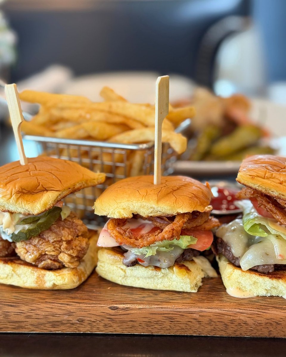 Bally's Golf Links at Ferry Point (@ballysgolffp) on Twitter photo Our first "Summer Saturday" is just a few days away! BBQ Food, Slider Flights, Frozen Cocktails, games, giveaways & more. 
Visit ballysferrypoint.com for more details on upcoming events. 
#BallsGolf #NewEvent #bbq #summer #waterfront #nycevent #bronx #frozendrinks Our first "Summer Saturday" is just a few days away! BBQ Food, Slider Flights, Frozen Cocktails, games, giveaways & more. 
Visit ballysferrypoint.com for more details on upcoming events. 
#BallsGolf #NewEvent #bbq #summer #waterfront #nycevent #bronx #frozendrinks