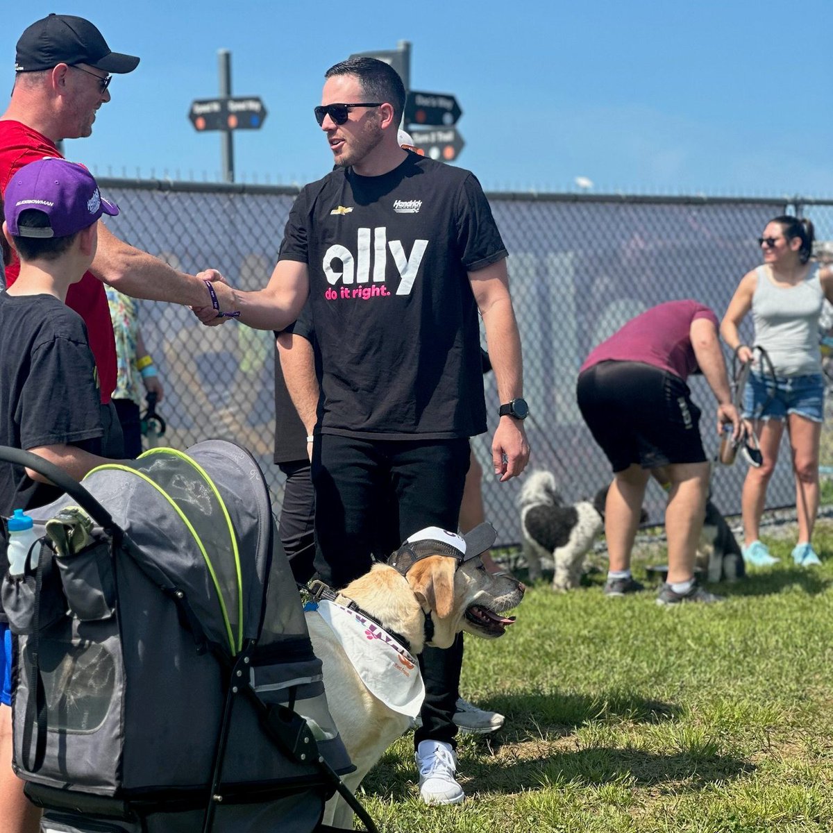 Best Friends (@bestfriends) on Twitter photo It is hard to pick what we love the most about working with @Alex_bowman & the <a href="/allyracing/">Ally Racing</a> team. But we think these photos sum it up nicely.
The fact that the #Ally48 driver took time out of his busy race weekend to do a meet & greet with people & their pets, says so much. π₯° It is hard to pick what we love the most about working with @Alex_bowman & the <a href="/allyracing/">Ally Racing</a> team. But we think these photos sum it up nicely.
The fact that the #Ally48 driver took time out of his busy race weekend to do a meet & greet with people & their pets, says so much. π₯°