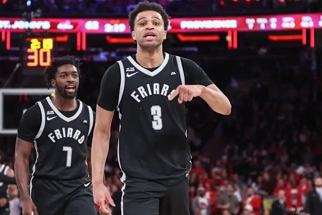 FriarFlashbacks's tweet image. Providence&apos;s Jabri Abdur-Rahim reportedly met with the OKC Thunder for a predraft workout (per HoopsHype) 

Rahim could be a late second-round target or even an undrafted free agent

#PCBC #PCBB #Friars 
(Yahoo Sports)