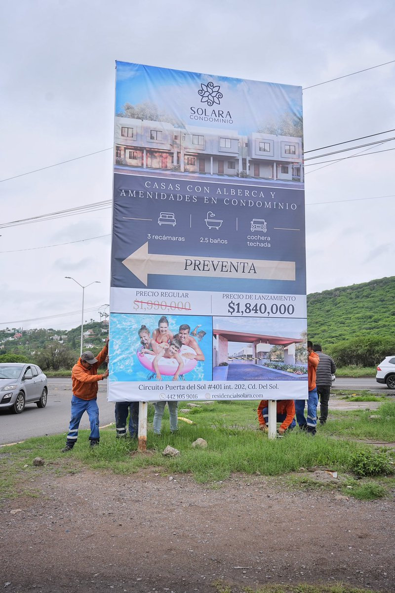 FeliFerMacias's tweet photo. Estamos retirando publicidad de inmobiliarias que no tienen sus papeles en regla ni permiso de venta por parte del municipio; además de que invaden nuestros espacios públicos.

🚫No vamos a permitir la contaminación visual ni que unos pocos pasen por alto lo que la mayoría cumple.

La ciudad es de todos y debe mantenerse ordenada, limpia y en regla.