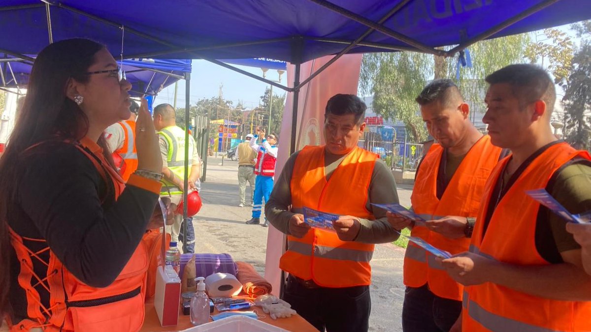 ✅Personal del INDECI participa junto con el combo de la supervivencia, conformado por la mochila para emergencias y caja de reserva, en la "Feria de Prevención de Incendio" organizado por la Gerencia de Gestión del Riesgo de Desastres de la Municipalidad de Lima.