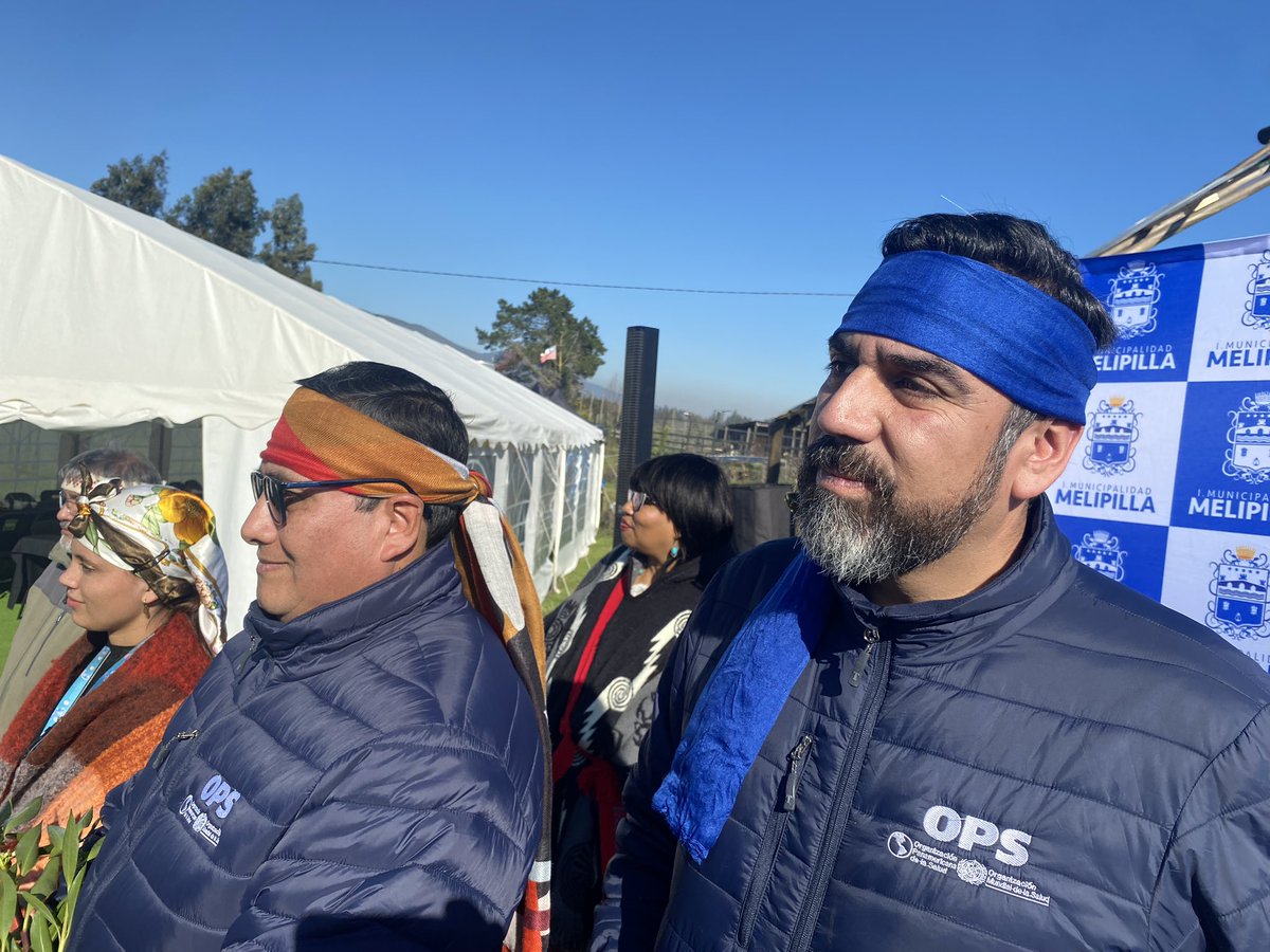 opsomschile's tweet photo. En el contexto de Diálogos de Saberes; OPSOMS Chile 🇨🇱 participa del inicio del año nuevo Mapuche (We Tripantu). Encuentro que reúne la cosmovisión #UnaSalud @GEscalanG destacó respeto de los pueblos indígenas por la tierra, agua; elementos  básicos para la vida #SaludParaTodos https://t.co/O1bNoJDlY3