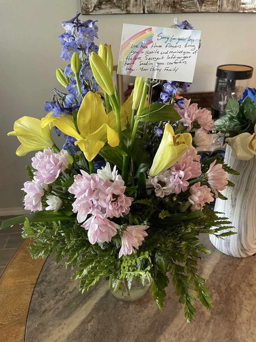 kiddhughes's tweet photo. @Chewy  thank you so much for the flowers in regard to my fur baby passing . ❤️ he really loved all the treats he use to receive from your company . https://t.co/vFRHb8uQ4p
