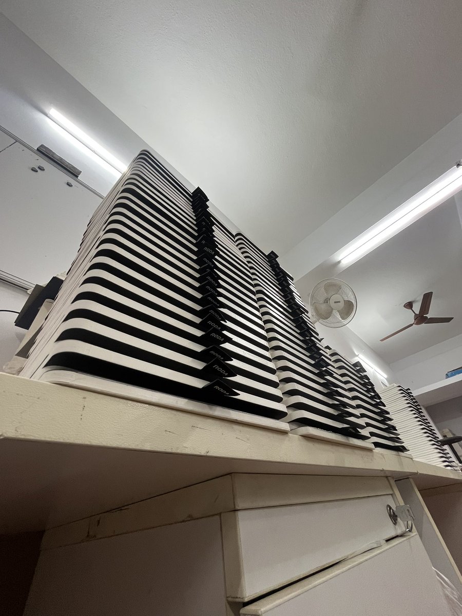 Tower of Notepads