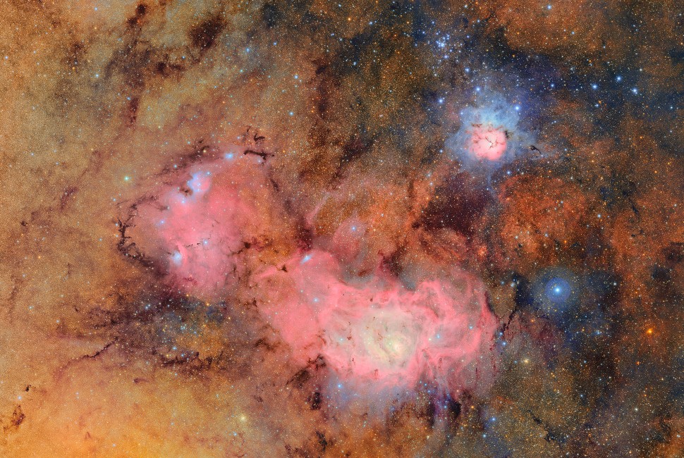 NUCIERA's tweet image. 🚀 The Rubin Observatory just released its first images — and Northwestern scientists are leading the charge with AI tools to unlock cosmic secrets. 🌌
From exploding stars to galaxy formation, LSST is about to change everything.tinyurl.com/fxs4f2sa #RubinObservatory #AI