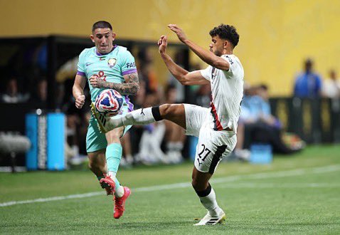 MATHEUS NUNES

Very humble guy

Always available 

Played in midfield, as a right back, as a right winger &amp; a left winger, 

Sacrifices himself for rotation. 

Has had very good performances this season, 

But very little credit…