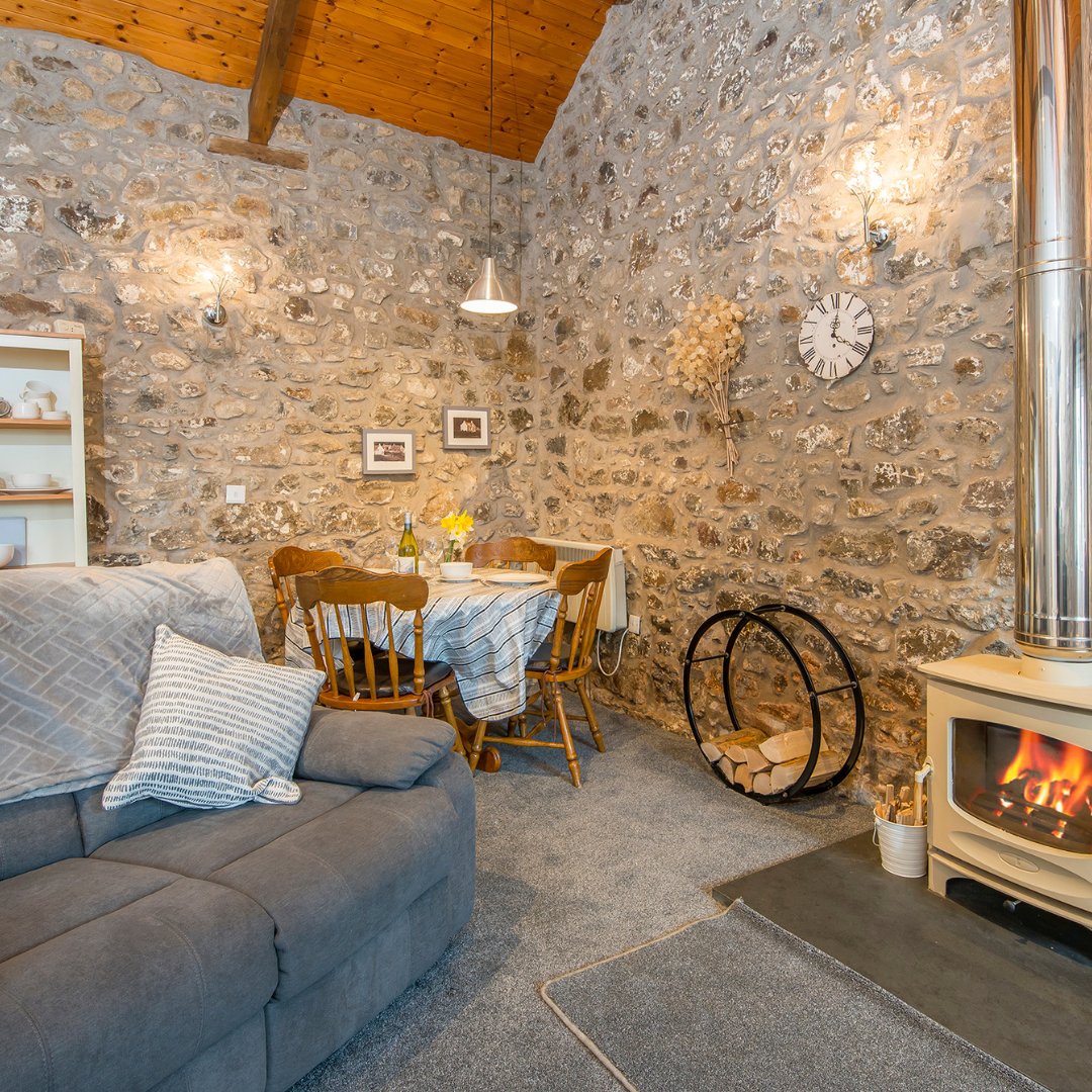 Coastal Cottages tweet media