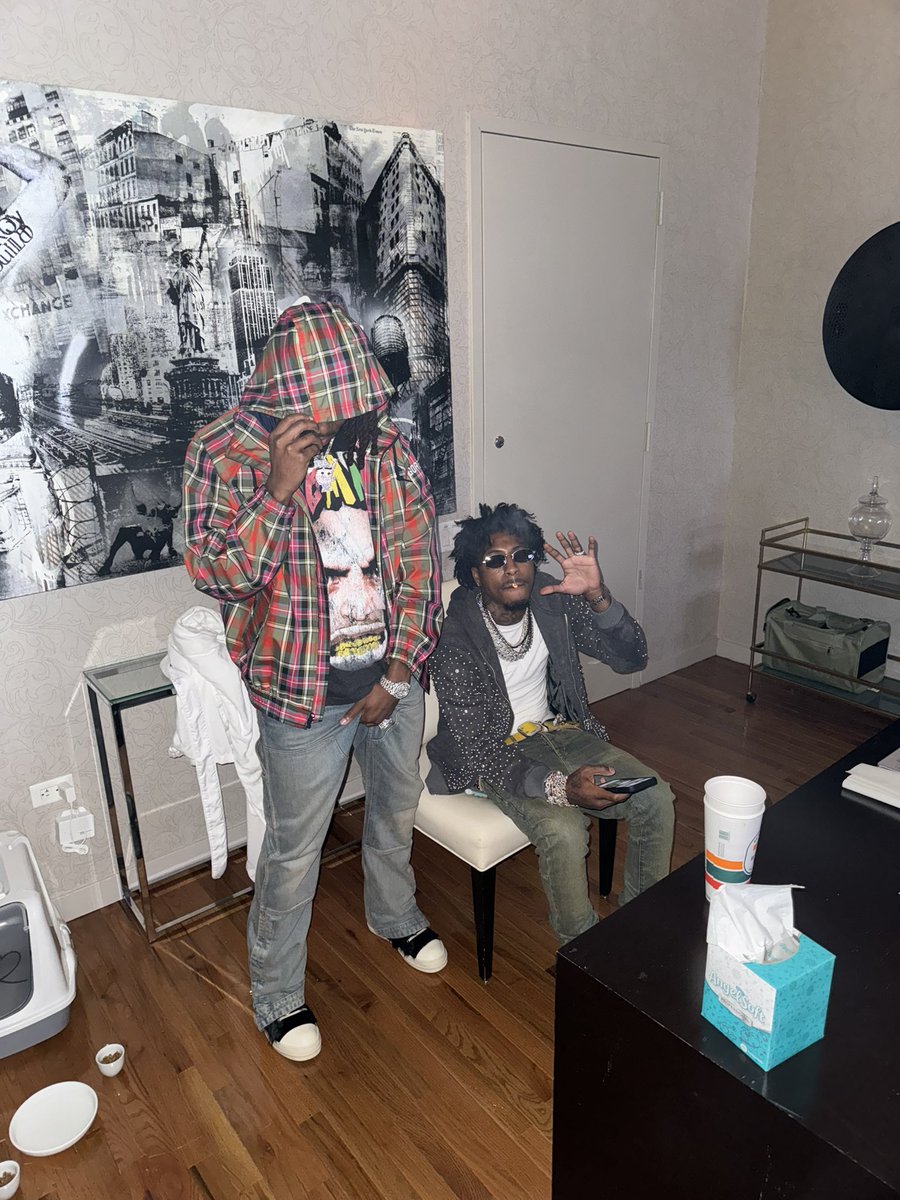 rich porter (@prettyflvcko__) on Twitter photo 