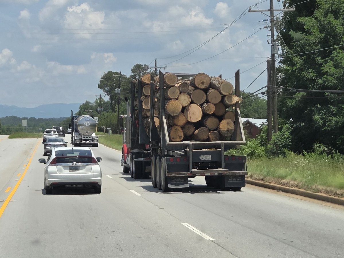 B @ The BBQ Barn (@_thebbqbarn) on Twitter photo Not getting behind this guy ... Not getting behind this guy ...