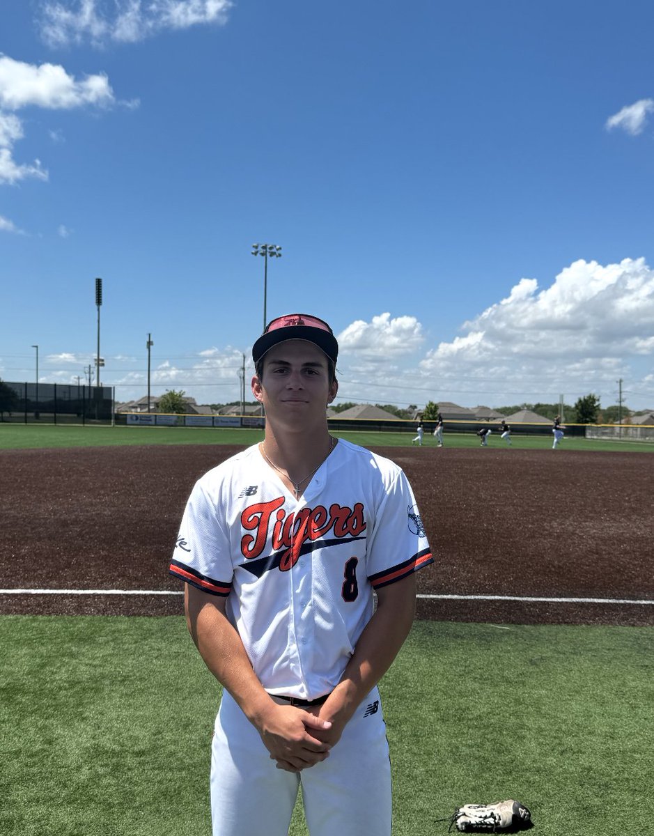 ✭Five Tool Texas✭ (@fivetooltexas) on Twitter photo #ConnieMack25 F: <a href="/DTigerBaseball/">Dallas Tigers</a> Ahearne/Clay 12, NTX Trailblazers 18U Black 7
PoG: <a href="/ReidRussell15/">Reid Russell</a> 2-2, 2B, 3B, RBI, 2 BB
Hitter: <a href="/Bradym2026/">Brady Moore</a> 1-3, 3B, R #ConnieMack25 F: <a href="/DTigerBaseball/">Dallas Tigers</a> Ahearne/Clay 12, NTX Trailblazers 18U Black 7
PoG: <a href="/ReidRussell15/">Reid Russell</a> 2-2, 2B, 3B, RBI, 2 BB
Hitter: <a href="/Bradym2026/">Brady Moore</a> 1-3, 3B, R