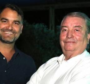 Pedrovalen10v's tweet photo. Javier Macaya también estaría dentro de las negociaciones para un posible gobierno de José Antonio Kast.
#UDIPOPULAR https://t.co/UP330ryHXS