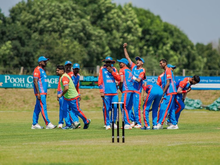 Budleigh Salterton Cricket Club (@budleighcc) on Twitter photo ECB praise for India v England week #Pitchero
budleighcc.co.uk/news/ecb-prais… ECB praise for India v England week #Pitchero
budleighcc.co.uk/news/ecb-prais…