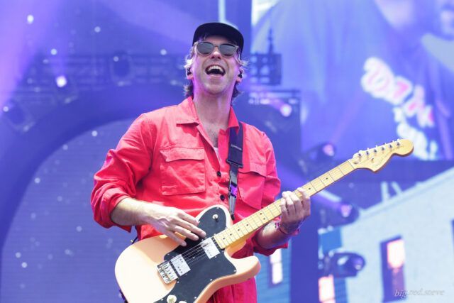 Parklife DC (@parklifedc) on Twitter photo Live music review: <a href="/VansWarpedTour/">Vans Warped Tour</a> celebrated 30 years at RFK Festival Grounds in DC with big headliners including <a href="/AvrilLavigne/">Avril Lavigne</a> and <a href="/AllTimeLow/">All Time Low</a>, stalwarts such as <a href="/Pennywise/">Pennywise</a>, and young new acts like <a href="/bsd_wav/">BEAUTY SCHOOL DROPOUT</a> on June 14-15. Highlights here:
parklifedc.com/2025/06/24/liv… Live music review: <a href="/VansWarpedTour/">Vans Warped Tour</a> celebrated 30 years at RFK Festival Grounds in DC with big headliners including <a href="/AvrilLavigne/">Avril Lavigne</a> and <a href="/AllTimeLow/">All Time Low</a>, stalwarts such as <a href="/Pennywise/">Pennywise</a>, and young new acts like <a href="/bsd_wav/">BEAUTY SCHOOL DROPOUT</a> on June 14-15. Highlights here:
parklifedc.com/2025/06/24/liv…