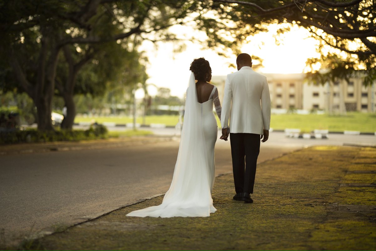 RyanOniFOTO's tweet image. Faika and Dare’s 10th Year Anniversary Portraits.
We went back to Covenant University where they first met, to photograph these peaceful images.