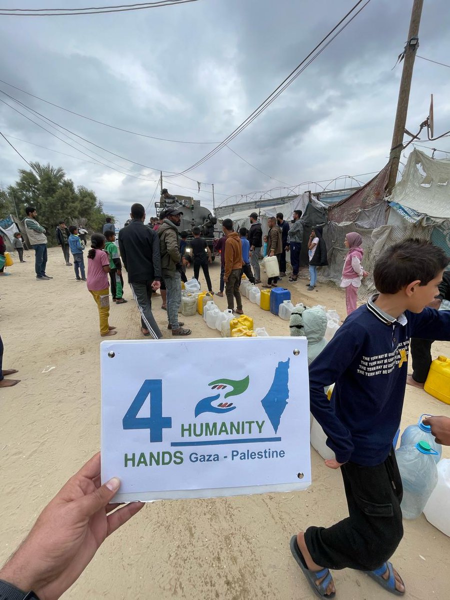 Nasem0n's tweet image. We are trying to provide the basic necessities of life amid one of the darkest chapters of the catastrophe facing the people of Gaza.
Every day, clean drinking water becomes more scarce.
Donate now and help save lives in Gaza.
gofund.me/2750d8de