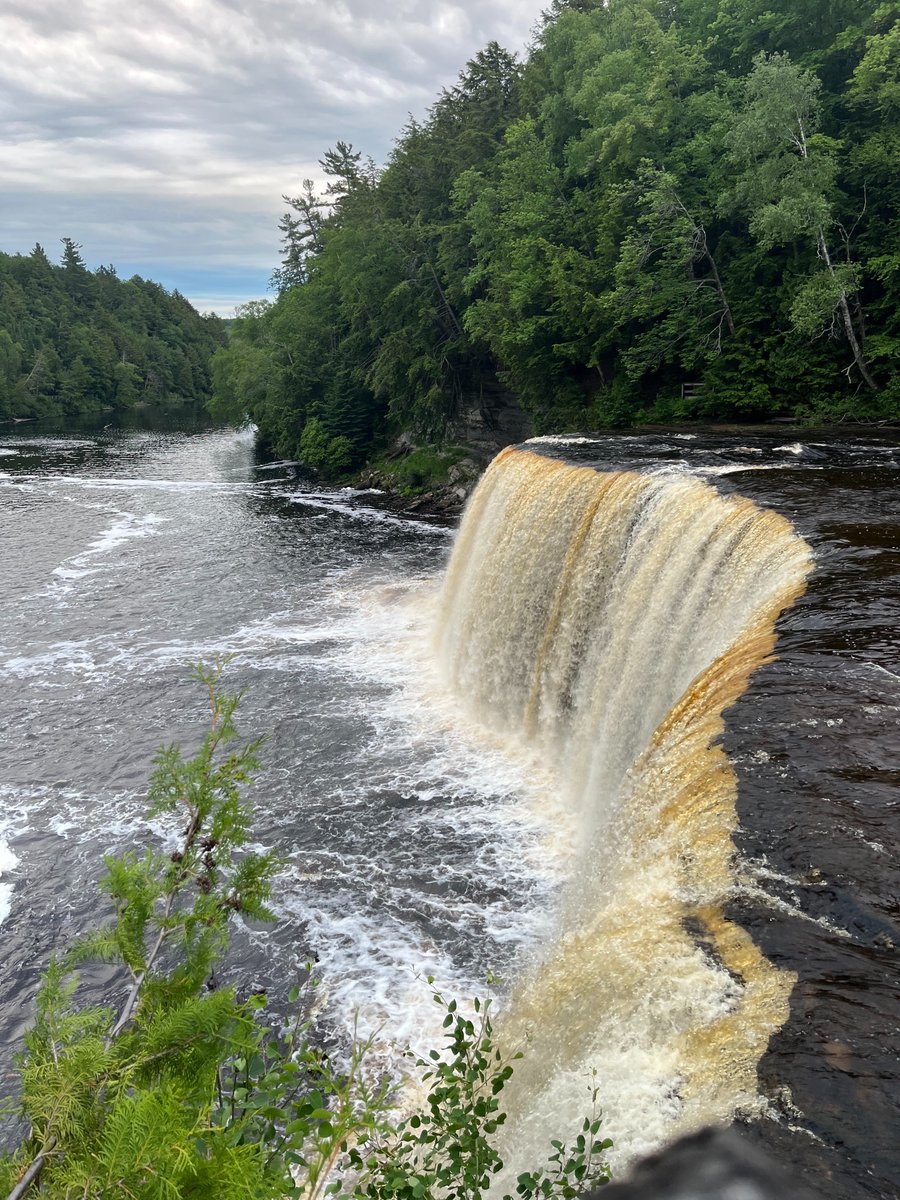 RenBrabenec's tweet image. Tahquamenon Falls State Park sets the bar for how state parks should operate. I’ve uncovered how park management has utilized American Rescue Plan funding to overhaul infrastructure/visitor services without negatively impacting the park’s natural beauty.
sooeveningnews.com/search/?q=Ren+…