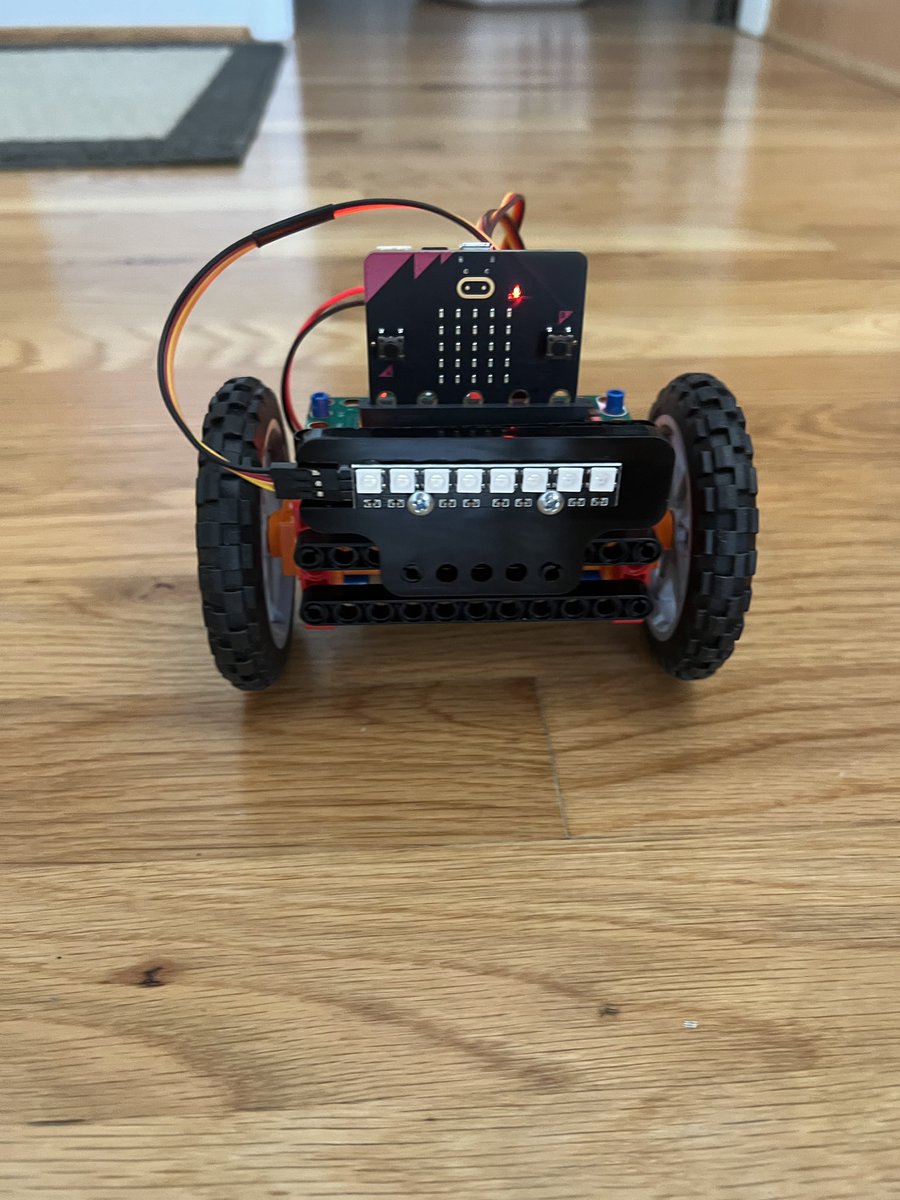 Sandy Holt tweet media