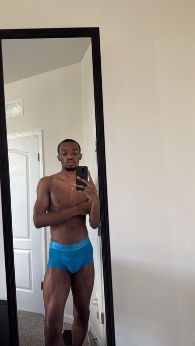 Watch MR NASTEY's leaked NSFW photo on TwXstars