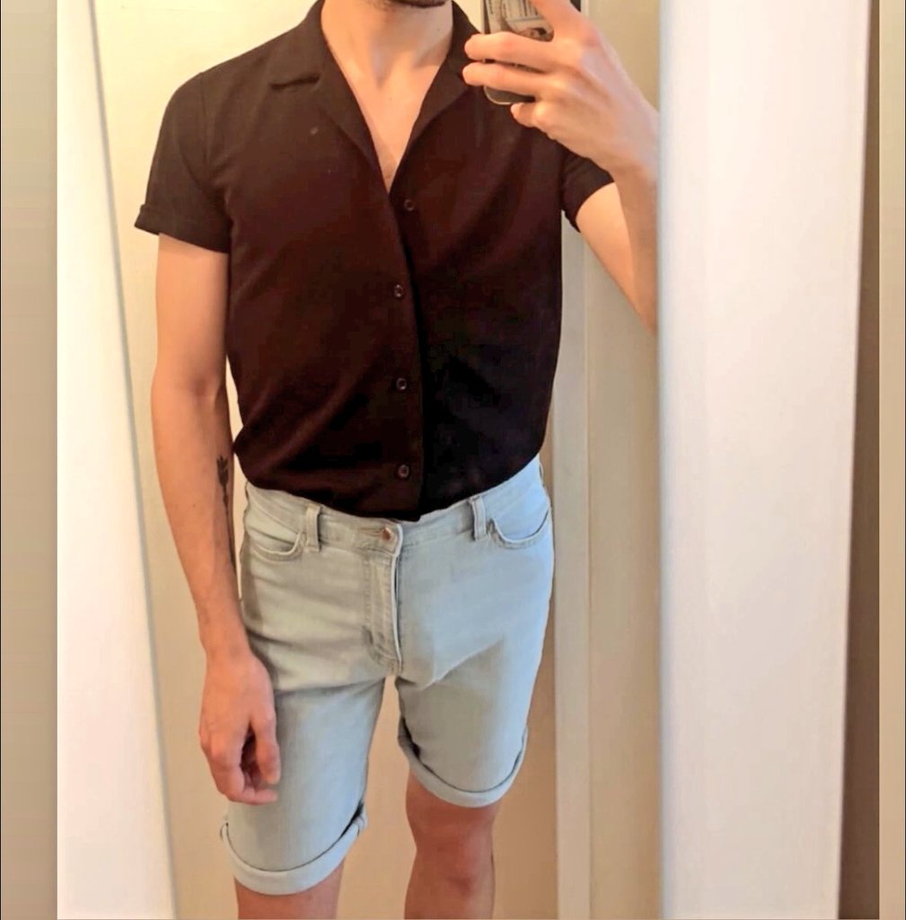 Ayna ayna söyle bana serisi...

Şortun paçasından çıkasaydın bence, böyle kapana kısılmış gibi.

<a href="/gayarabul/">❤️GAY ARA BUL❤️</a>