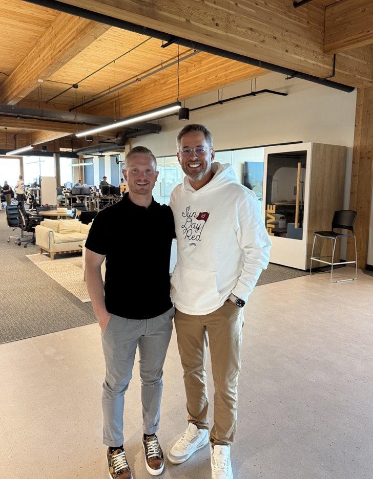 We got to have a Utah legend join us for the Redo all-hands today.

Co-Founder and CEO of one of Utahs best ever tech companies - Pluralsight. 

One thing I love about Utah is that those who have accomplished big things take the time to help the next gen.

Our ecosystem will