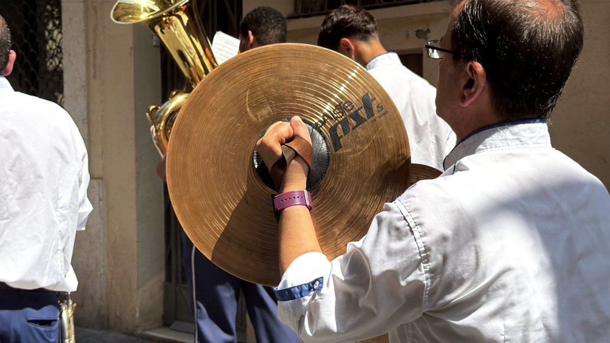 Os dejamos más fotos de nuestra participación en la procesión del Corpus este domingo. 

📸 Gracias por capturar estos momentos !

 #Corpus2025