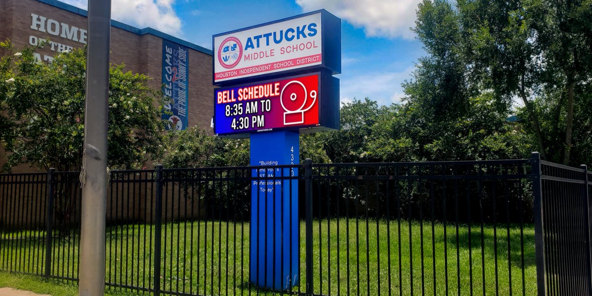 ledpartnershtx's tweet image. Another great install at Attucks Middle School for @HoustonISD  A complete project featuring a brand-new LED marquee and custom monument sign. 
#LEDPartners #LEDMarquee #MonumentSign #HoustonISD #AttucksMiddleSchool #DigitalSignage