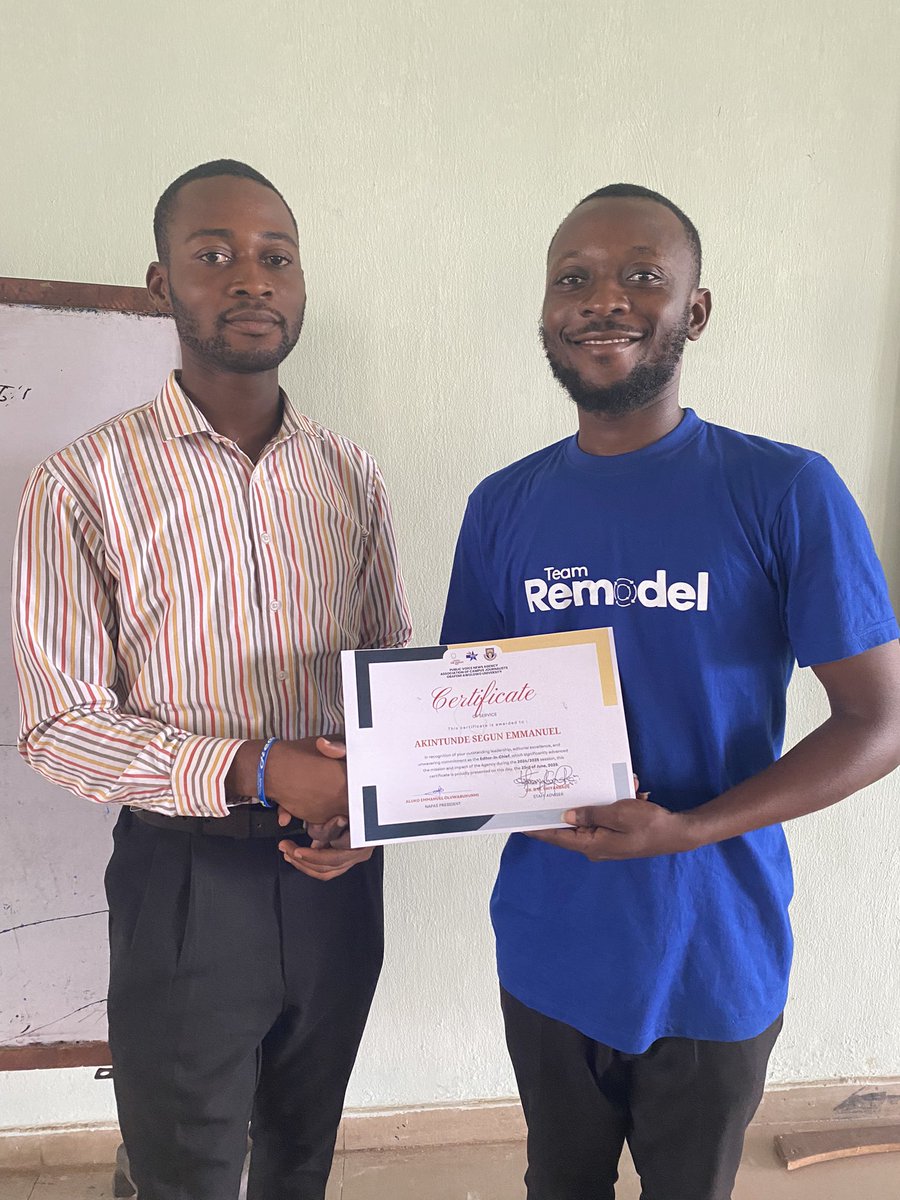FairxObjective's tweet photo. Yesterday, we celebrated Public Voice Press Day 2025 with the theme “Verified or Viral: Reclaiming Credibility in a Clickbait Culture.”
It was a day of reflection &amp; recognition. We celebrated the service of our past executive.
#OAUTwitter https://t.co/Z6iQIbHT5F