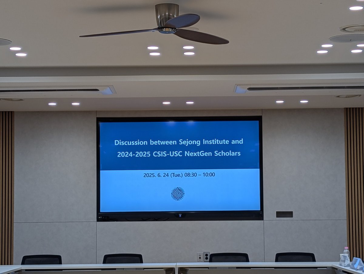 Great start to Day 2 of NextGen Seoul!

Thank you to Sejong Institute for hosting us for a wide-ranging session on Korea.

Grateful for President Kim Hyun-wook, Dr. Shin Beomchul and their team's hospitality.