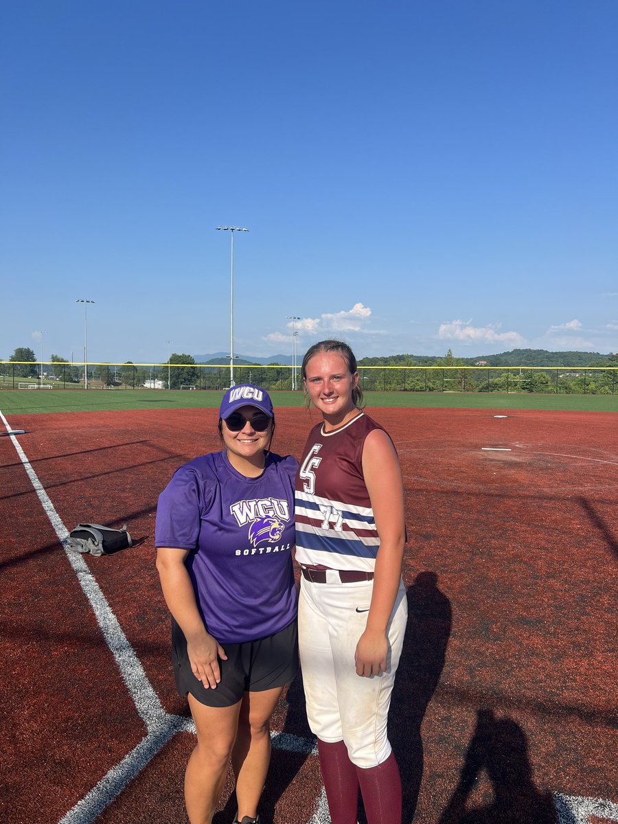 Hailee Hartsell tweet media