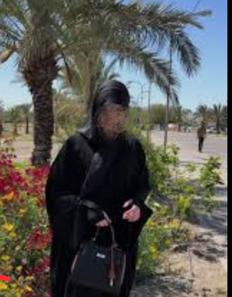 العيون اللي بها موت و هلاك 
والرموش اللي شرا صف السريه

جل من هو  بالحسن كله كساك
 جملك خلاك في صوره بهيه
#مساء_الخير_والسعادة