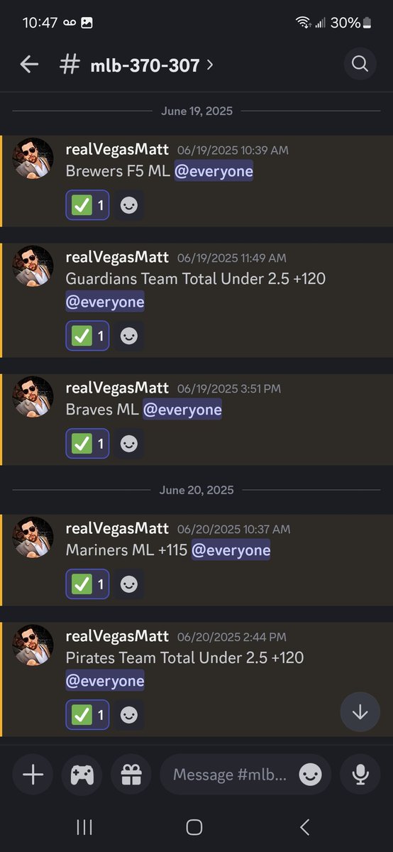 realVegasMatt's tweet photo. We are riding a 14 game #MLB WIN STREAK heading into Tuesday🔥 50 Likes and RTs and I'll post number 15 for free⚾️ MAKE MY DAY! 

#GamblingTwitter #gamblingX #MLBPicks #Betting https://t.co/0wzctHVXOZ