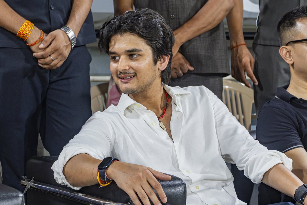 Madhya Pradesh League (@mpleaguet20) on Twitter photo The heart of Madhya Pradesh beats louder tonight. ♥️🔥
<a href="/JM_Scindia/">Jyotiraditya M. Scindia</a>
<a href="/AScindia/">Mahanaaryaman Scindia</a>
<a href="/Officejmscindia/">Office Of JM Scindia</a>
#adanimpleaguet20 |#adanimadhyapradeshleaguet20 | #adanimpleaguet20 | #season2| #final | #blvscgh The heart of Madhya Pradesh beats louder tonight. ♥️🔥
<a href="/JM_Scindia/">Jyotiraditya M. Scindia</a>
<a href="/AScindia/">Mahanaaryaman Scindia</a>
<a href="/Officejmscindia/">Office Of JM Scindia</a>
#adanimpleaguet20 |#adanimadhyapradeshleaguet20 | #adanimpleaguet20 | #season2| #final | #blvscgh
