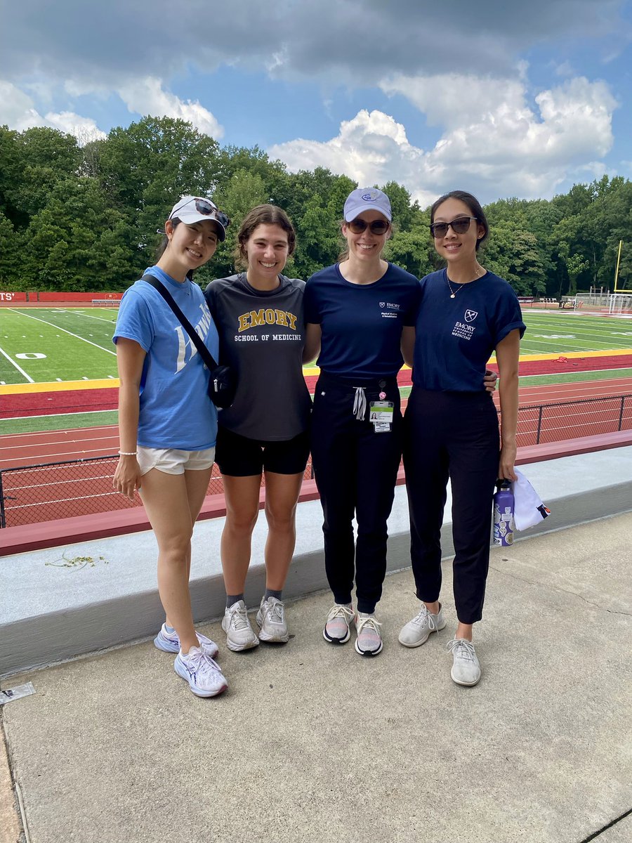 Daiana Takashima (@adtakashima) on Twitter photo Our PM&R interest group and <a href="/EmoryPMR/">Emory PM&R</a> residents volunteered at the annual Peachtree Paragames hosted by <a href="/blazesports/">BlazeSports America</a> this past weekend!
It got up to 98 degrees 🥵🔥 Our PM&R interest group and <a href="/EmoryPMR/">Emory PM&R</a> residents volunteered at the annual Peachtree Paragames hosted by <a href="/blazesports/">BlazeSports America</a> this past weekend!
It got up to 98 degrees 🥵🔥