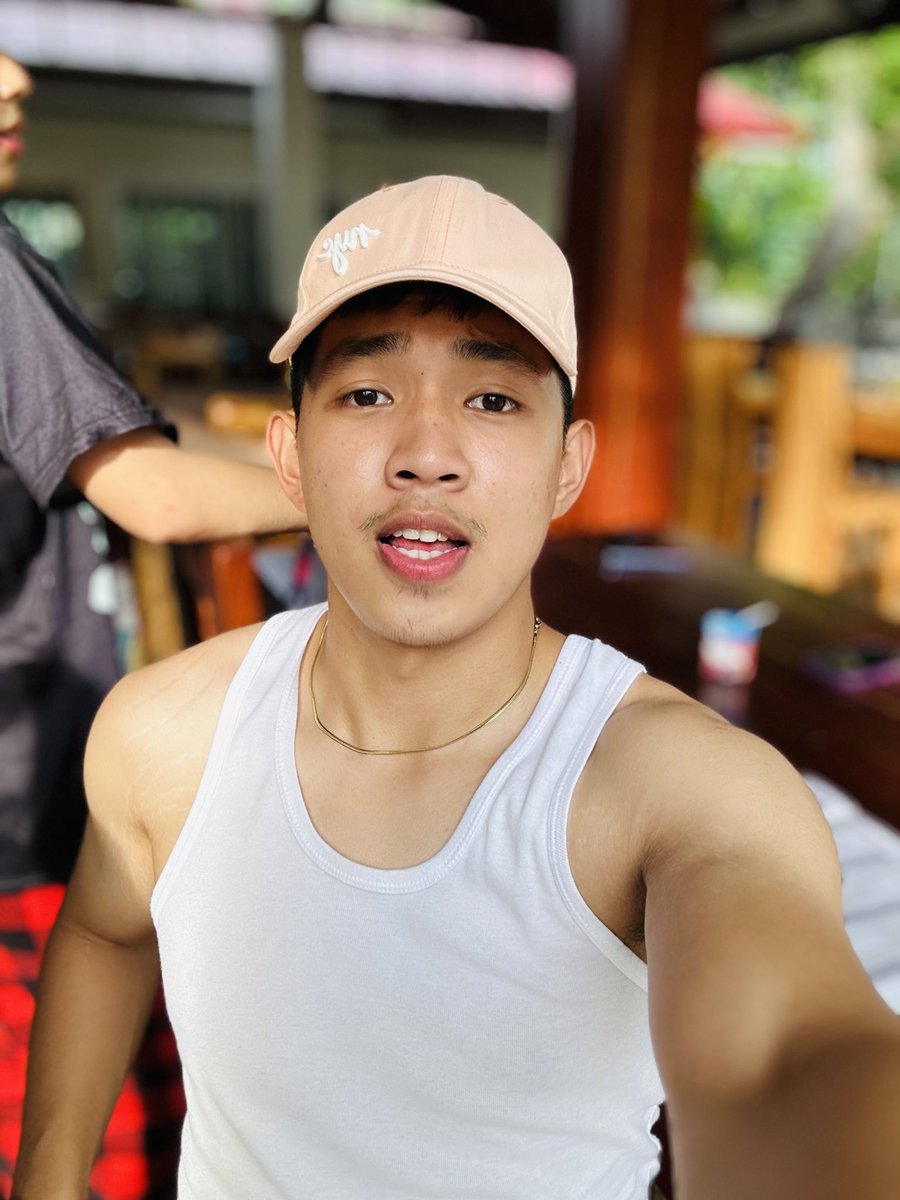 niwthg's tweet photo. 😉 https://t.co/brhAWwvUk6