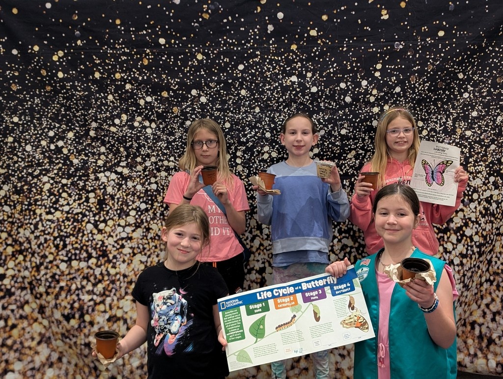 Troop 1241 earned their Habitat badge by learning about animals and habitats. They investigated a butterfly habitat, planted pollinator plants to take home, and raised caterpillars. At a recent troop meeting, they released the butterflies together! 🦋🦋
#NationalPatchDay