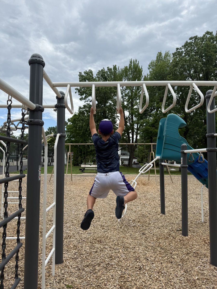 ProfeBeckstrom's tweet image. Summer 2025 - Day 17: Veterans Memorial Park in RL!!!