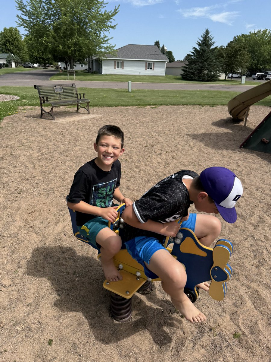 ProfeBeckstrom's tweet image. Summer 2025 - Day 18: Hunters Memorial Park!!