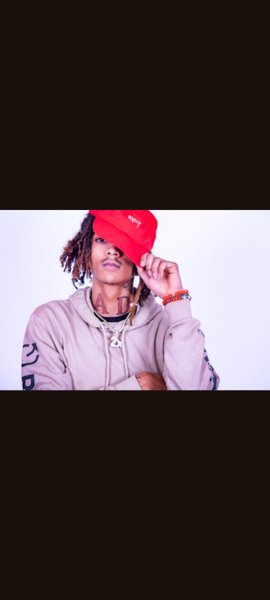 Creatives Content: Fashion Shoot 

Shot by QB