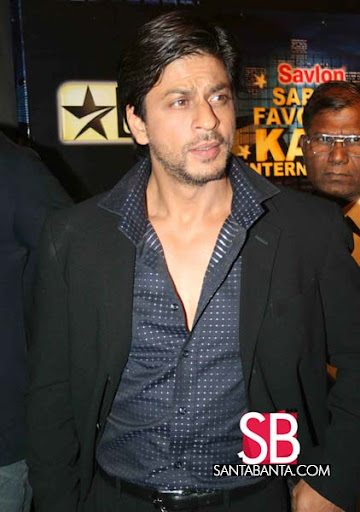 LOOKS 🔥🔥🔥🔥

33 YEARS OF MEGASTAR SRK