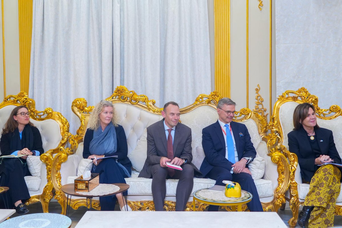 Villa Somalia (@thevillasomalia) on Twitter photo President <a href="/HassanSMohamud/">Hassan Sheikh Mohamud</a> received the European External Action Service (EEAS) delegation led by Director for Africa Mr. Jonas Jonsson at the Villa Somalia Presidential Palace.
They discussed the multifaceted Somalia-EU cooperation and reviewed ways to further enhance it. The President <a href="/HassanSMohamud/">Hassan Sheikh Mohamud</a> received the European External Action Service (EEAS) delegation led by Director for Africa Mr. Jonas Jonsson at the Villa Somalia Presidential Palace.
They discussed the multifaceted Somalia-EU cooperation and reviewed ways to further enhance it. The