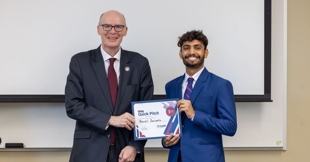 Junior Nainil Jariwala and senior Quinn Rowley were recently recognized for their research at the @uwlacrosse WiSys Quick Pitch competition. Read more about their innovative pitches and additional participants below! 

buff.ly/QsgJY6c
